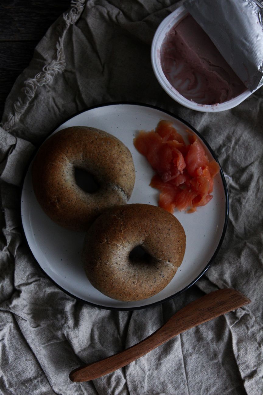 Whole grain sesame bagel by Kexin
